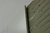 Fliesen l�sen sich ab