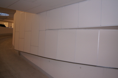 Mineralfaserdecke als Wand